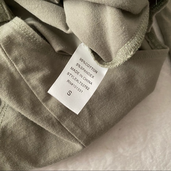 Sage Off Shoulder Floral Appliqué Neckline Bodysuit - Picture 8 of 11